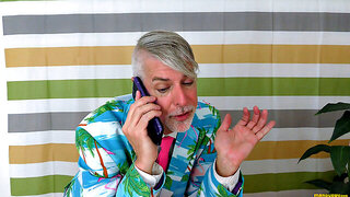 Trip Paul & Richard Lennox: Airport Check-In Humiliation