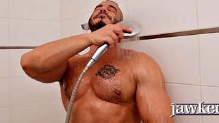 Neil Henryk takes control in a heated gay hookup