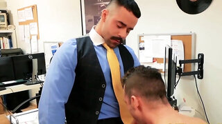 MENATPLAY Hung Hunk Teddy Torres Anal Breeds Gay Damon Heart