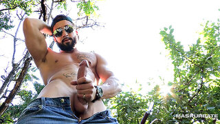 Hot Zack Lemec Solo Outdoor Jerk On Motorcycle - Maskurbate