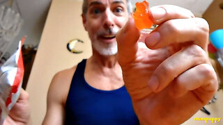 Giant Daddy Has A Big Surprise - Richard Lennox