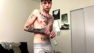 Tattooed Guy Likes to Show Off His Hole