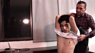 Real Latino twink gets assfucked by DILF in amateur barebacking