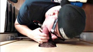 Nut Tugging Gloryhole BJ